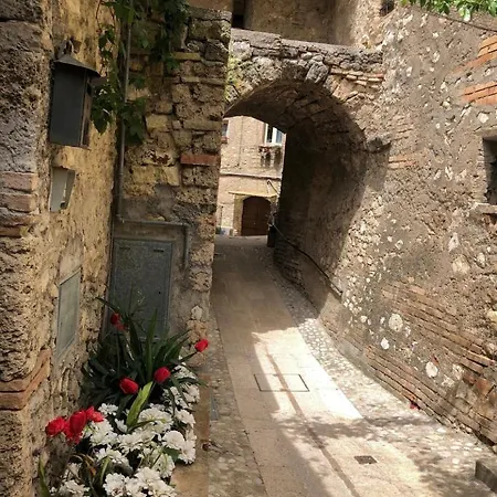 Casa Sulla Cascata Delle Marmore - Con Vista